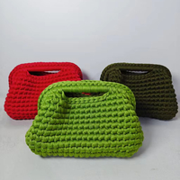Sac à main vintage multicolore fait main pour un style décontracté et simple, fabriqué à la main.