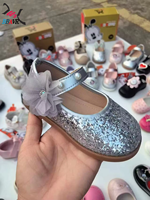 Nouvelles chaussures de princesse pour bébé fille, semelle souple, motif papillon, chaussures pour enfants, design varié, vente en gros à prix réduit