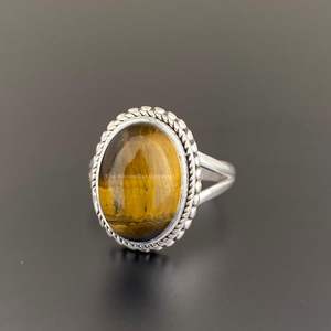 Bague en argent 925 naturel avec œil de tigre ovale serti clos, taille personnalisée, style bohème, pierre précieuse certifiée par un tiers, style classique, mariage - Product Image 4