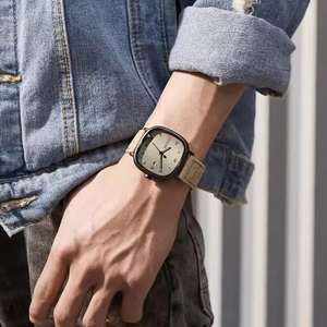 Nouvelle Montre-Bracelet de Luxe à Quartz 2025, Bracelet en Cuir Sportif, Boîtier en Alliage, Cadran en Verre, Aiguilles pour Usage Quotidien, Relogio pour Couples - Product Image 3