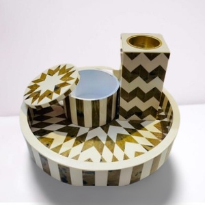 Boîte à bijoux ornée artisanale en incrustation d'os en finition en bois pour le stockage décoratif de bijoux et d'objets de valeur fournisseur indien - Product Image 2