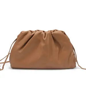 Toptan 2023 moda hakiki deri bulut çanta inek deri hamur el çantası omuz messenger bayanlar çanta bayan cüzdanları