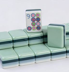 ชุดไพ่นกกระจอกอะคริลิคสีเขียวเข้มสี่ชั้นแบบอเมริกันสุดหรูทันสมัยสั่งทำได้  รักษ์โลกและทนทาน เหมาะสำหรับการสังสรรค์ในครอบครัว - Product Image 4