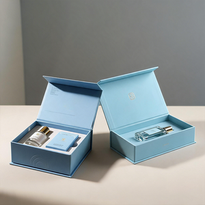 Boîte cadeau magnétique en papier <span class=keywords><strong>avec</strong></span> insert en mousse pour ensemble de cosmétiques, parfums et soins de la peau, design de logo personnalisé, luxe - Product Image 1