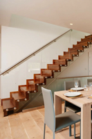 Escalier intérieur moderne de haute qualité Ace, marches en acier et en bois, poutre simple, escalier droit
