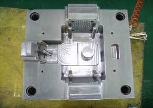 Fabrication de moules par injection en plastique Moulage à petite échelle Chine Moule <span class=keywords><strong>prototype</strong></span> à faible volume acceptable à faible coût - Product Image 4