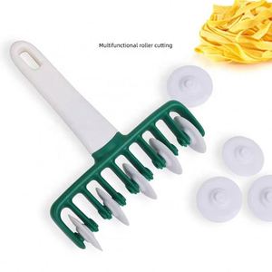 <b>Plastic</b> Pizza Knife <b>Wheel</b> Pasta Roller Cutter Biscuit Pie Noodles Maker Kitchen Baking Tool Accessories - Product Image 3