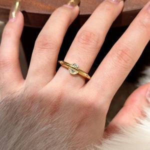 Bague en argent pur S925 avec diamant rotatif, planète orbitante UFO haut de gamme dans l'univers, pierre précieuse scintillante taillée - Product Image 2