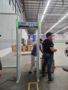 Fabrika fiyat yüksek hassasiyet <span class=keywords><strong>Metal</strong></span> algılama kapı kamu alanı için güvenlik kapısı üretici kemerli geçiş <span class=keywords><strong>Metal</strong></span> dedektörü - Product Image 3