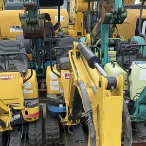 Mini-excavatrice hydraulique compacte d'occasion Yammar VIO10 d'origine japonaise, 1,2 tonne, pour travaux agricoles, aménagement paysager et construction. - Product Image 5