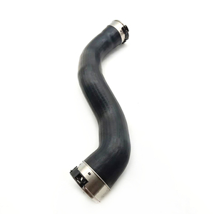 Pièces automobiles 1665280100 A1665280100 Tuyau de turbocompresseur Intercooler Tuyau d'air de suralimentation pour <span class=keywords><strong>Mercedes</strong></span> Benz Classe W166 <span class=keywords><strong>ML</strong></span>/GLE <span class=keywords><strong>250</strong></span> <span class=keywords><strong>CDI</strong></span> - Product Image 3