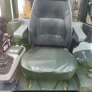 Excavatrice sur chenilles Komatsu PC56 d'occasion à vendre, 5,6 tonnes, moteur puissant, hydraulique - Product Image 6