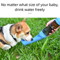 Bouteille d'eau portable pliable en plastique pour chiens 4 en 1 bouteille d'eau pour animaux de compagnie de voyage en plein air pour animaux de compagnie