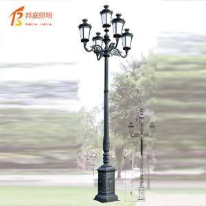 Rétro E27 IP65 de style <span class=keywords><strong>italien</strong></span> européen personnalisé en usine extérieur jardin paysage LED réverbère - Product Image 1