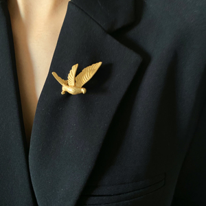 Broche de Águia em Latão com Revestimento de Ouro 18K, Broches e Pins de Pássaro Voador, Joias Estilosas para Mulheres e Homens, Acessório para Blazer 2023 - Product Image 4