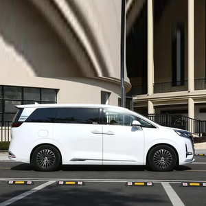 BYD DENZA D9, Nuevo Vehículo Eléctrico MPV Familiar en el <span class=keywords><strong>Mercado</strong></span> de Autos de Nueva Energía para Adultos - Product Image 4