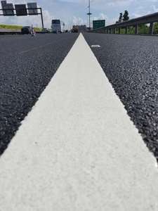 Pintura Termoplástica Reflectante de Larga Duración para Señalización Vial, Color Blanco, para Proyectos de Infraestructura - Product Image 6