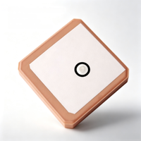 Antenne GPS en céramique à haute sensibilité, interne, pour connecteur mâle - Gain de 2,5 dBi, polarisation verticale, 1575,42 MHz, pour véhicule