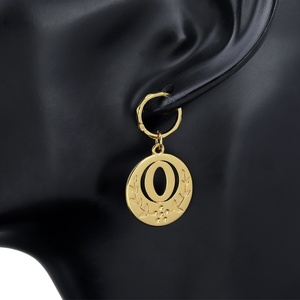 Pendientes Colgantes de Latón de Alta Calidad JXX Fashion, Estilo Clásico Chapado en Oro de 24K, Venta al por Mayor Personalizada para Kiribati - Product Image 3