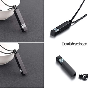 Kalung Guci Perhiasan Kremasi Abu Baja Tahan Karat untuk Wanita Pria - Product Image 2