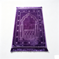 Cheap Wholesale Beautiful Design Muslim Prayer Mat Islamic Prayer Rugs Perfect Ramadan Gifts Carpet for Mosque