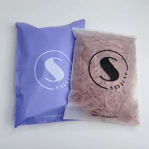 Bolsas de Envío de Poliéster Moradas Personalizadas con Logotipo Blanco - Bolsas de Envío Impermeables para Comercio Electrónico y Boutiques - Product Image 1