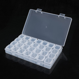 Caja de almacenamiento de joyas transparente con 28 compartimentos, tapa y compartimentos para organizar piezas de abalorios para decoración de uñas, tamaño de 2,5 cm - Product Image 3