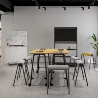 Poste de travail de bureau moderne, longue table de conférence, bureau de réunion sur pied avec pieds en métal pour espace de travail ouvert