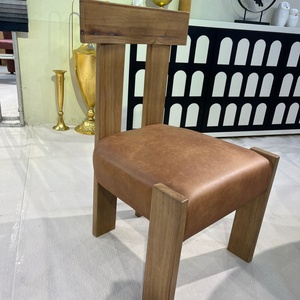 Silla de Comedor Tradicional con Estructura de Madera Maciza, Tapizada en Cuero Artificial Marrón, Respaldo Geométrico, para Oficina en Casa y Muebles para el Hogar - Product Image 2