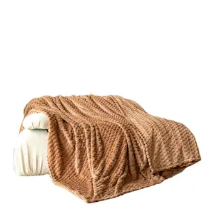 热销超柔软保暖单层提花龟壳法兰绒羊毛扔毯