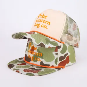 Vente en gros personnalisée broderie casquettes en maille pour hommes chapeaux 5 panneaux camouflage chapeaux de camionneur