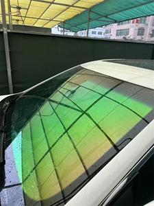 Film solaire pour vitres de voiture Rainbow Chameleon, matériau PET, auto-adhésif, anti-rayures, protection de la vie privée, protection contre les rayons infrarouges, protection contre les UV - Product Image 4