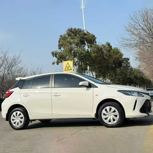 <span class=keywords><strong>Yaris</strong></span> L 2017 2018, <span class=keywords><strong>Blanco</strong></span>, Exterior, Usado, Compacto, Gasolina, Transmisión Automática, Neumáticos R15, Volante a la Izquierda, Exportación - Product Image 3