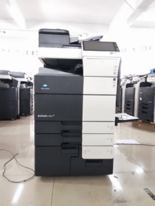 <span class=keywords><strong>Imprimante</strong></span> <span class=keywords><strong>couleur</strong></span> d'occasion reconditionnée multifonctionnelle pour bureau, copieur Konica Minolta Bizhub C759 A3 général - Product Image 2