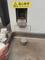 Automatización Empacadora de aserrín de madera Máquina de prensado de latas de desecho de metal Compactador de virutas de madera