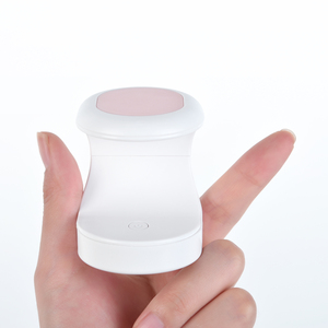 Lampe à ongles UV LED mini 16W rechargeable, séchoir à gel portable haute puissance, lumière de durcissement rapide pour salon et usage domestique, vente en gros - Product Image 4