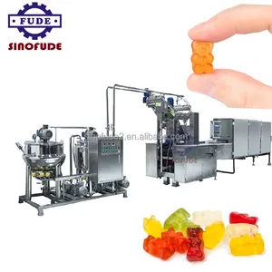 Ligne de production multifonctionnelle de bonbons gommeux gélifiés bonbons gélifiés vitamines 2 couleurs remplies au centre machine à bonbons