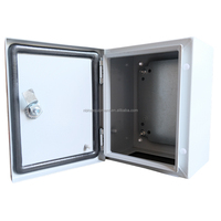 Panneau électrique solaire étanche IP65 MCB Distribution de jonction de lumière de rue servant de boîtier personnalisé en acier laminé à froid