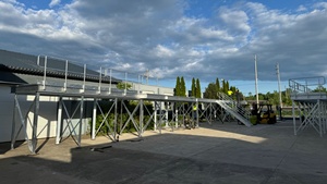 <span class=keywords><strong>Escalier</strong></span> <span class=keywords><strong>pliant</strong></span> personnalisé multifonctionnel gain de place <span class=keywords><strong>escalier</strong></span> invisible <span class=keywords><strong>mur</strong></span> latéral escalator échelle murale en acier - Product Image 6