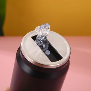 Canette de cola en acier inoxydable à double paroi de 17 oz avec paille Cadeau promotionnel Design mignon 304 Matériau Bouteille sous vide 500ml - Product Image 4