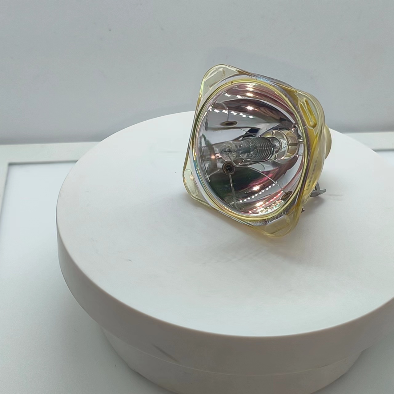 HRI Sirius 140W 2R Beam Super Stage Lighting Lamps | E27 Base White Halogen Moving Head Lights