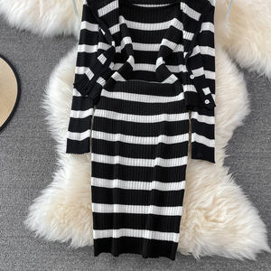 Cardigan maglione lavorato a maglia a maniche lunghe a righe bianche e nere e spalline aderenti abito Midi completo <span class=keywords><strong>donna</strong></span> in due pezzi - Product Image 3