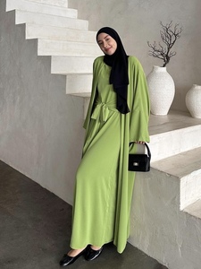 Ensemble Abaya 2 pièces : 1 Robe à manches longues et fermeture ouverte & 1 Robe à lacets au col, respirante, coupe ample, tenue traditionnelle du Ramadan ODM - Product Image 4