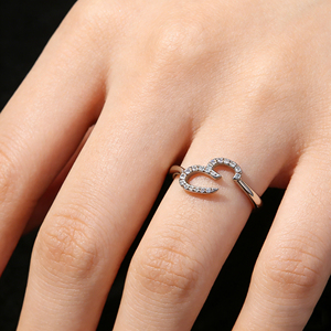 Anillo de compromiso unisex de oro macizo chapado en oro de 10K/14K con diamantes cultivados en laboratorio y circonitas, diseño de racimo, personalizado, bonito, para aniversario, con letras del alfabeto. - Product Image 3