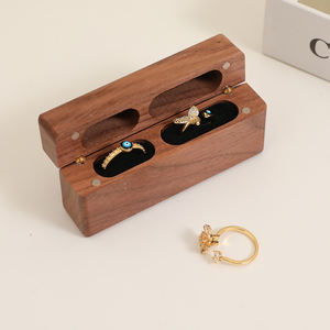 Caja de Almacenamiento Portátil de Madera Maciza Retro de Lujo para Collares, Pendientes, Anillos y Joyas - Product Image 4