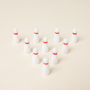 เกมโบว์ลิ่งขนาดเล็กสำหรับเด็ก ของเล่นไม้แบบโต๊ะ เล่นได้แบบอินเทอร์แอคทีฟ เหมาะสำหรับเด็กทารกและเด็กเล็ก ช่วยคลายเครียด - Product Image 3