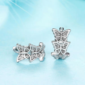 E3498 Orecchini a polsino a forma di farfalla in oro bianco, gioielli raffinati e carini unisex - Product Image 4