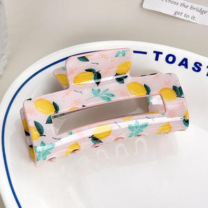 Pinzas de Pelo Rectangulares con Estampado de Frutas Dulces de Verano, Pinzas de Pelo de Plástico Huecas de 8.4 CM con Diseño de Fresa y Naranja para Mujer - Product Image 6