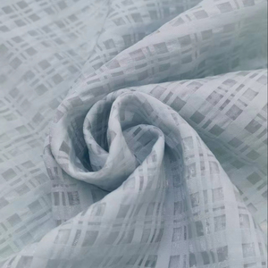 Chất Lượng Cao Bán Buôn Dệt 57% Polyester 43% Nylon Mềm Mại Thoáng Khí Lưới Giống Như Lưới Vải Cho Ăn Mặc - Product Image 1