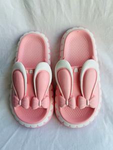 Ciabatte infradito in EVA rosa 37-40 antiscivolo con punta aperta, pantofole estive con fibbia solida - Product Image 1